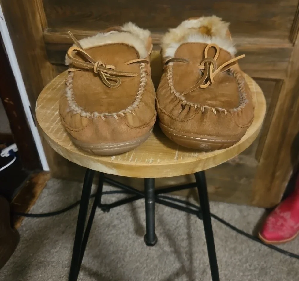 Ll Bean Shearling Chestnut Suede Moccasin Slippers